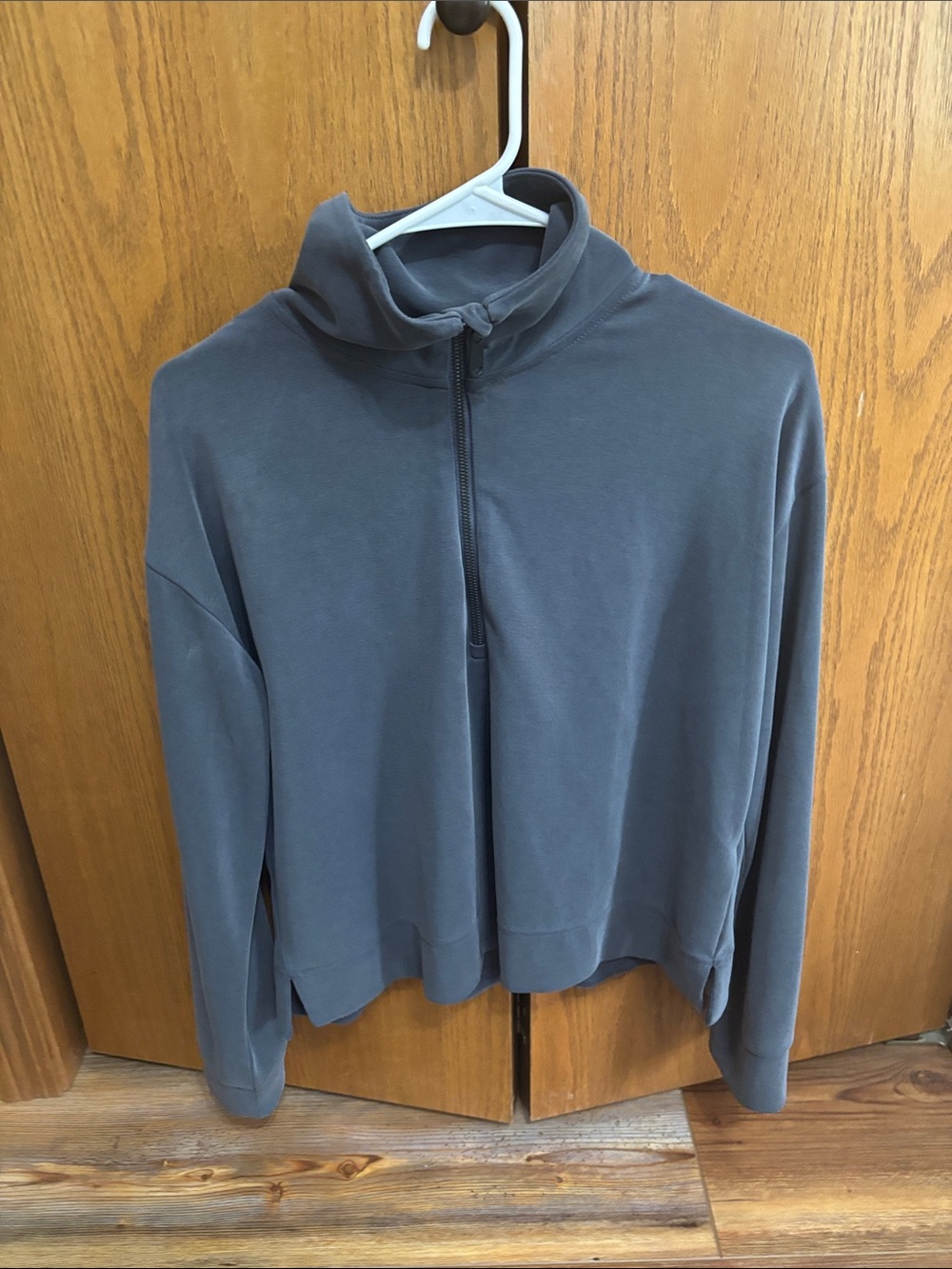 Seasoft Athleta Slate Gray Quarter-Zip Pullover Sweatshirt